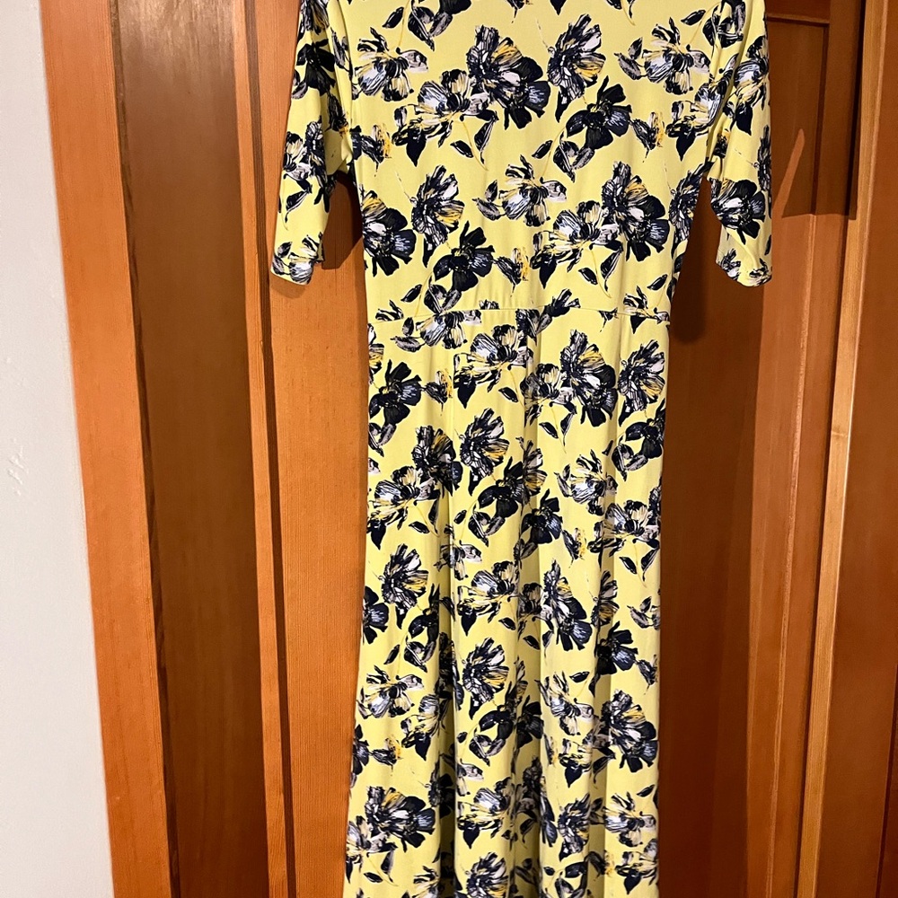 Chaus Yellow and Black Ruched Wrap Midi Dress - Picture 3 of 4
